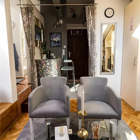 Studio Riva Apartment